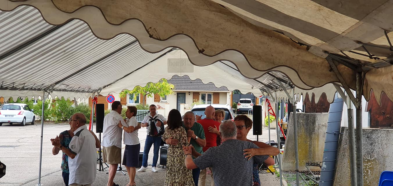 Première guinguette en ville à Blénod les Pont à Mousson